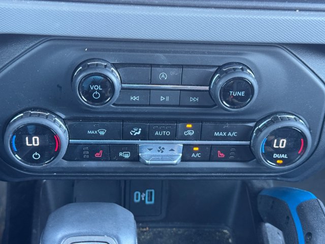 Used 2023 Ford Bronco Black Diamond AWD/4WD image 34