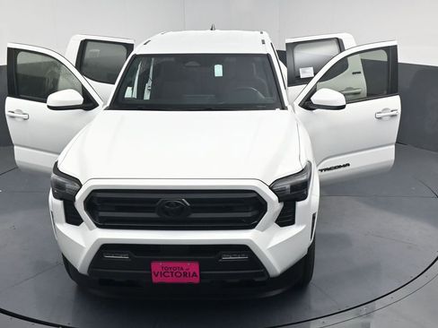 New 2026 Toyota Tacoma SR5 image 25