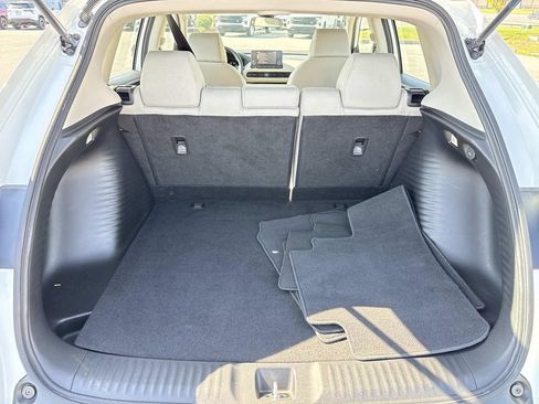 Used 2023 Honda HR-V LX image 22