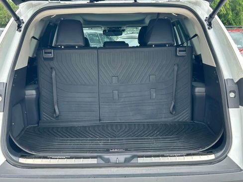 Used 2026 Toyota Grand Highlander FWD image 14