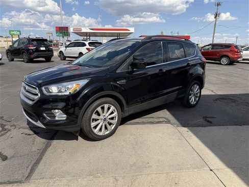 Used 2019 Ford Escape SEL AWD/4WD image 4