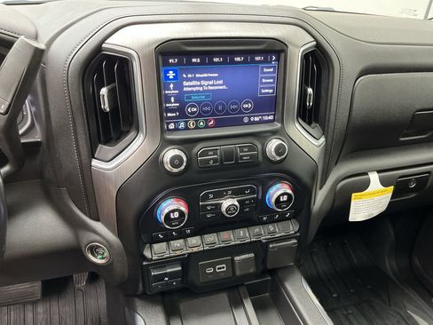 Used 2020 GMC Sierra 1500 Denali AWD/4WD image 19