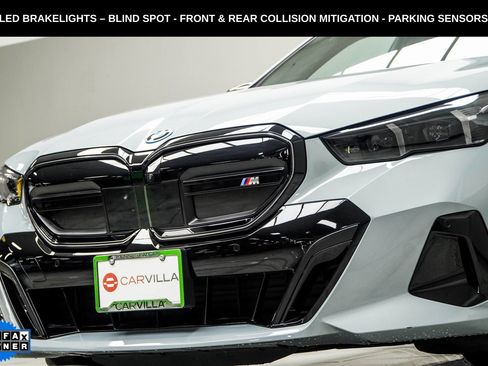 Used 2025 BMW i5 M60 w/ Premium Package AWD/4WD image 2