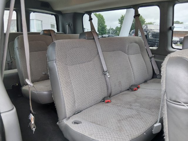 Used 2025 GMC Savana 3500 LT w/ LT Preferred Equipment Group RWD image 13