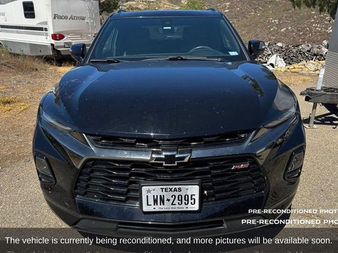 Used 2019 Chevrolet Blazer RS FWD image 2