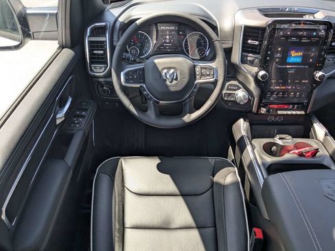 New 2026 RAM 1500 Laramie w/ Laramie Preferred Package AWD/4WD image 16