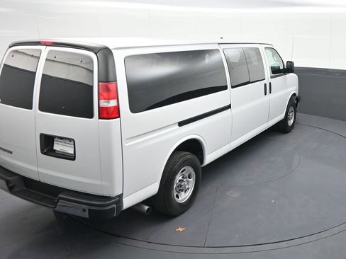 Certified 2024 Chevrolet Express 3500 LT w/ LT Preferred Equipment Group RWD image 25