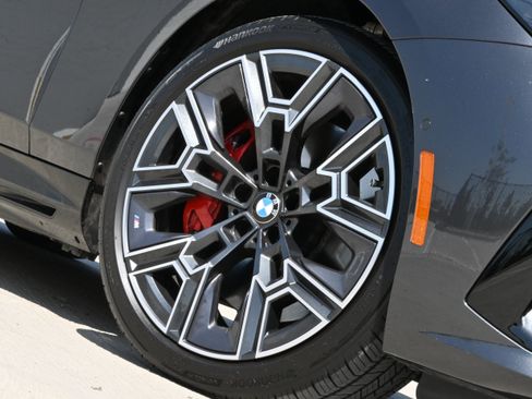 Used 2026 BMW 550e xDrive AWD/4WD image 11