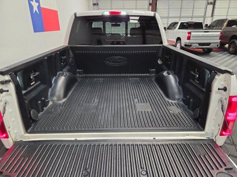 Used 2018 Ford F150 King Ranch w/ Equipment Group 601A Luxury AWD/4WD image 31
