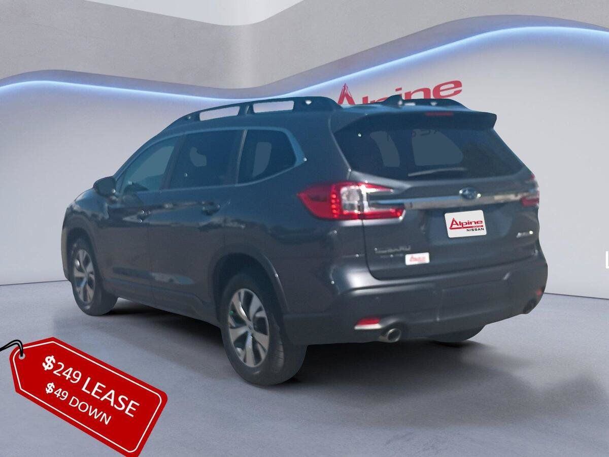 Used 2025 Subaru Ascent Premium AWD/4WD image 3