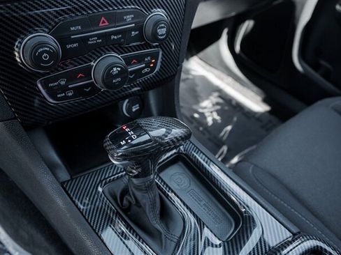 Used 2018 Dodge Charger R/T Scat Pack RWD image 32