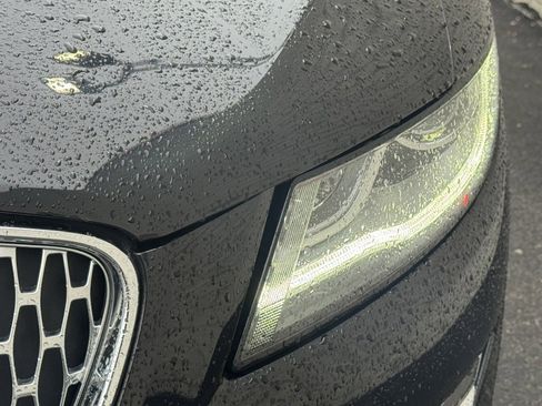 Used 2019 Lincoln MKC Select w/ Select Plus Package image 6