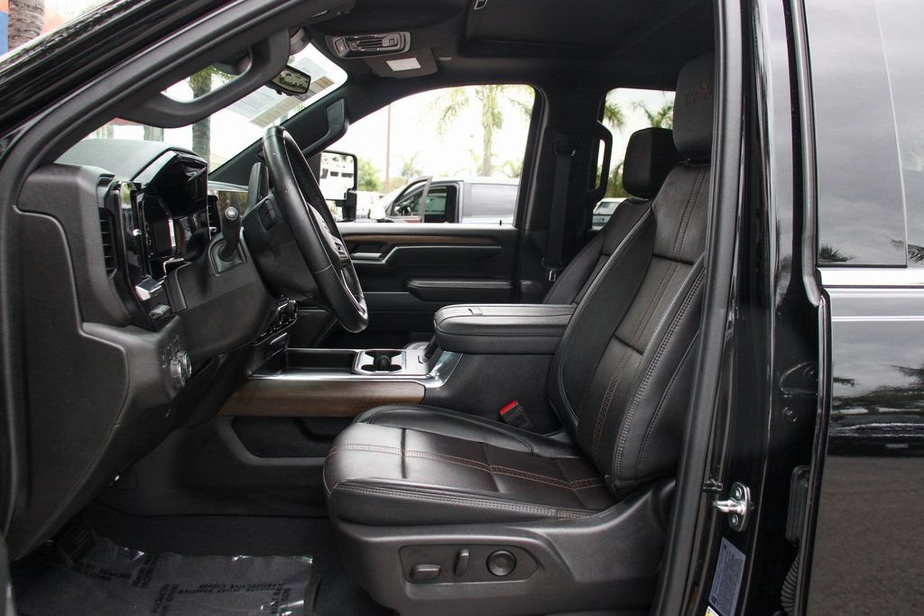 Used 2024 Chevrolet Silverado 2500 High Country AWD/4WD image 20