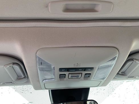 Used 2022 Toyota RAV4 XLE image 6