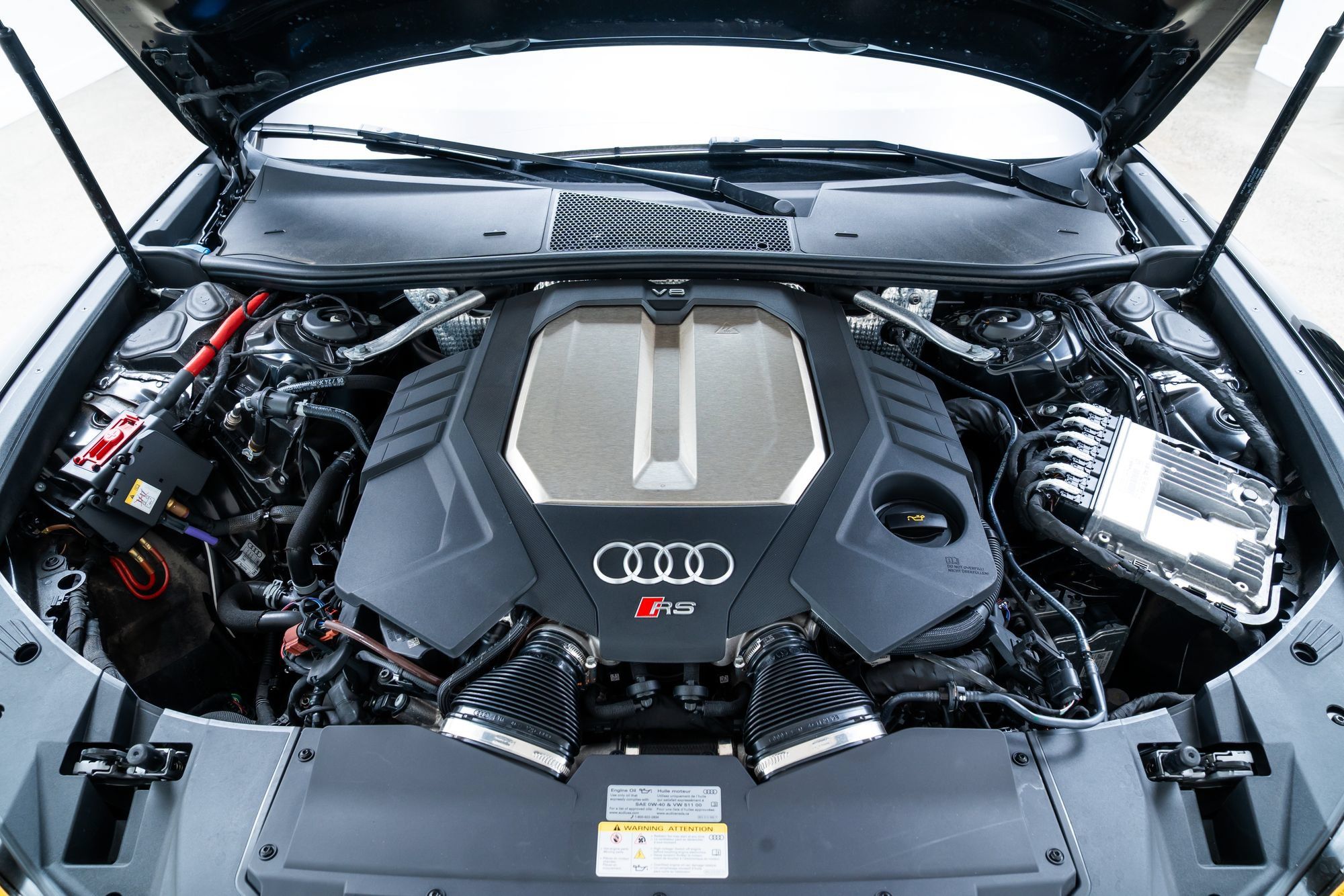Used 2024 Audi RS 6 performance AWD/4WD image 10