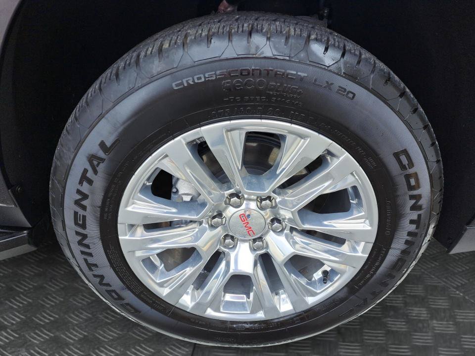 Used 2024 GMC Yukon Denali w/ Max Trailering Package AWD/4WD image 17