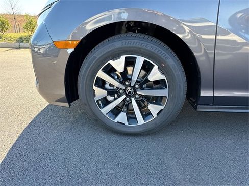 New 2026 Honda Odyssey EX-L image 13