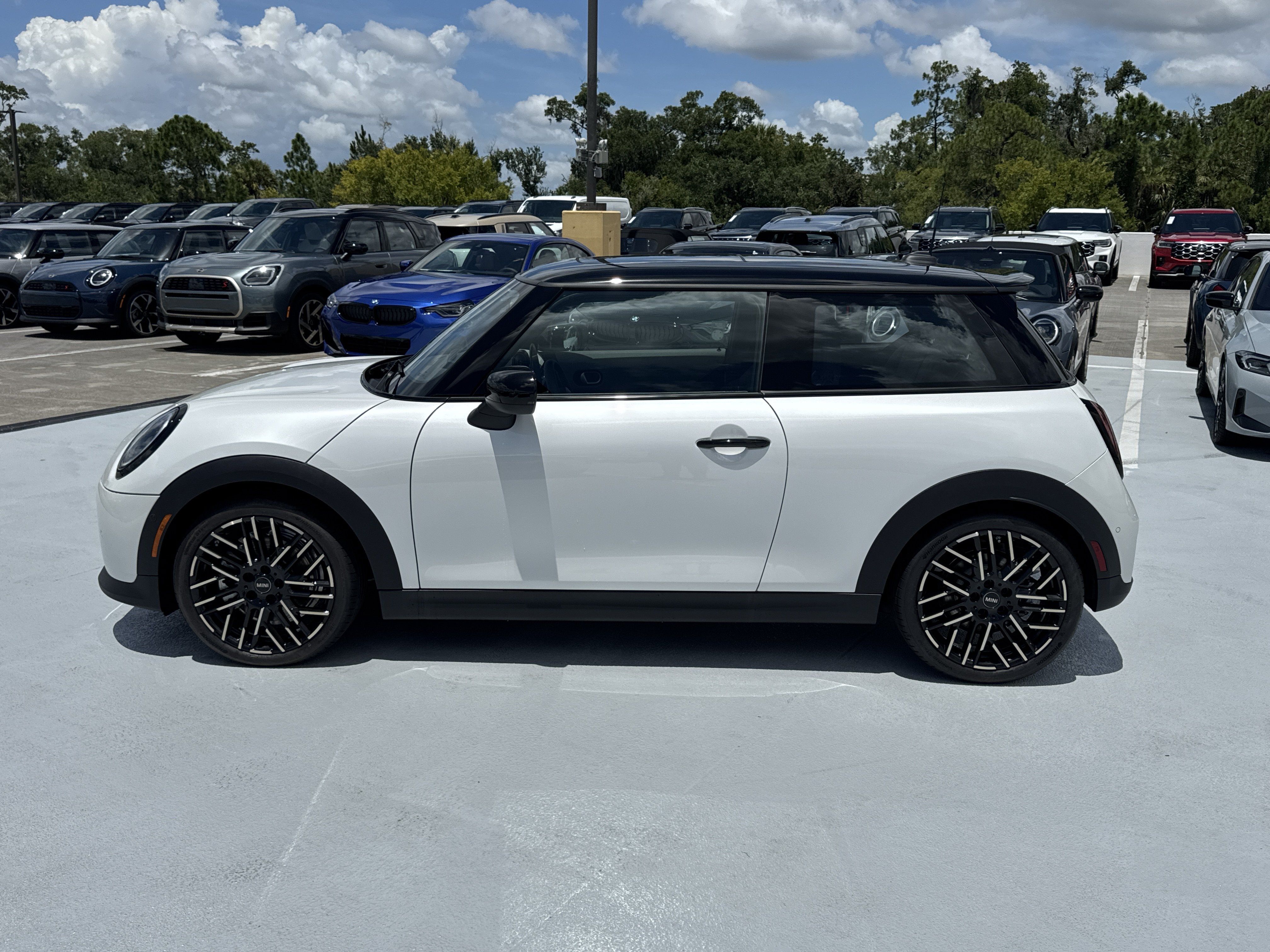 New 2026 MINI Cooper S FWD image 4