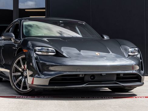 Certified 2020 Porsche Taycan 4S AWD/4WD image 9