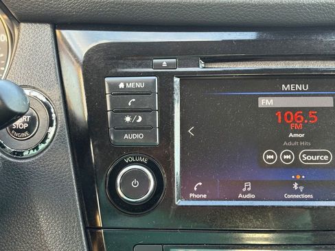 Used 2021 Nissan Rogue Sport SV w/ Technology Package FWD image 30