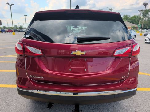 Used 2019 Chevrolet Equinox LT w/ Driver Convenience Package FWD image 6