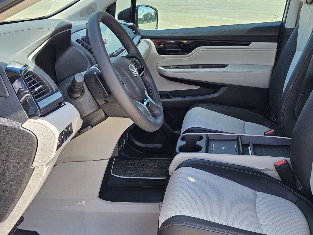 New 2027 Honda Odyssey Elite image 10