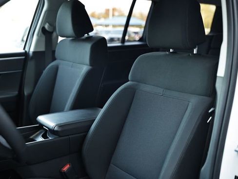 Used 2024 Hyundai Santa Fe SE image 20