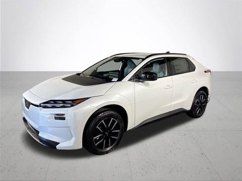 New 2026 Subaru Solterra Premium image 2