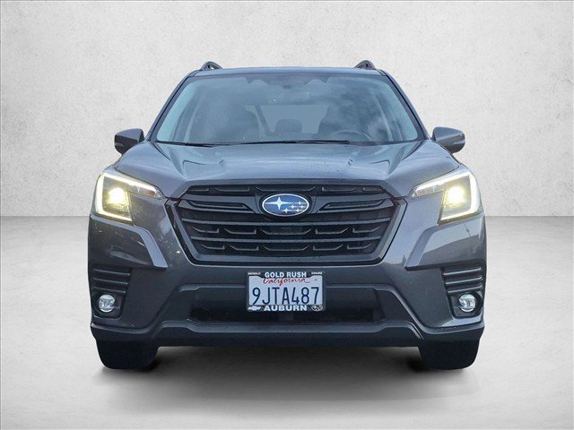 Used 2024 Subaru Forester Limited AWD/4WD image 2