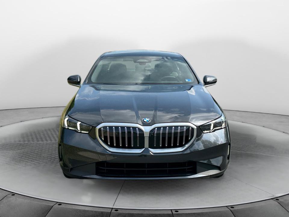 New 2027 BMW 530i xDrive w/ Premium Package AWD/4WD image 2