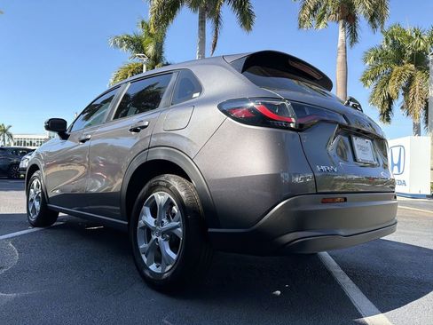 Certified 2025 Honda HR-V LX image 19