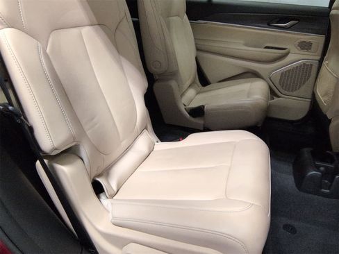 Certified 2021 Jeep Grand Cherokee L Limited image 22