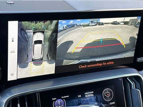 New 2025 Lexus LX 600 4WD w/ Luxury Package image 14