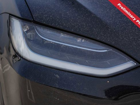 Used 2018 Tesla Model X 75D AWD/4WD image 4