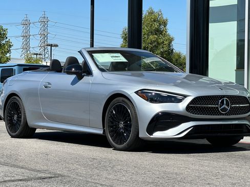 New 2024 Mercedes-Benz CLE 450 4MATIC Cabriolet image 18