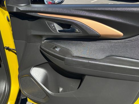 Used 2023 Chevrolet TrailBlazer ACTIV w/ Convenience Package image 16