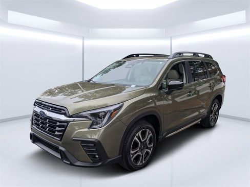 New 2026 Subaru Ascent Limited image 7