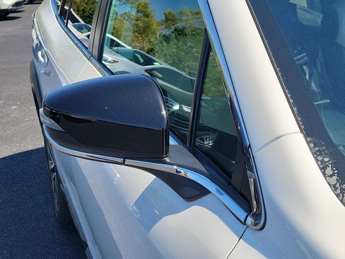 Used 2024 Subaru Outback Limited image 9