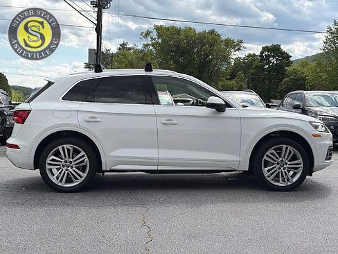 Used 2019 Audi Q5 2.0T Premium Plus w/ Premium Plus Package AWD/4WD image 7