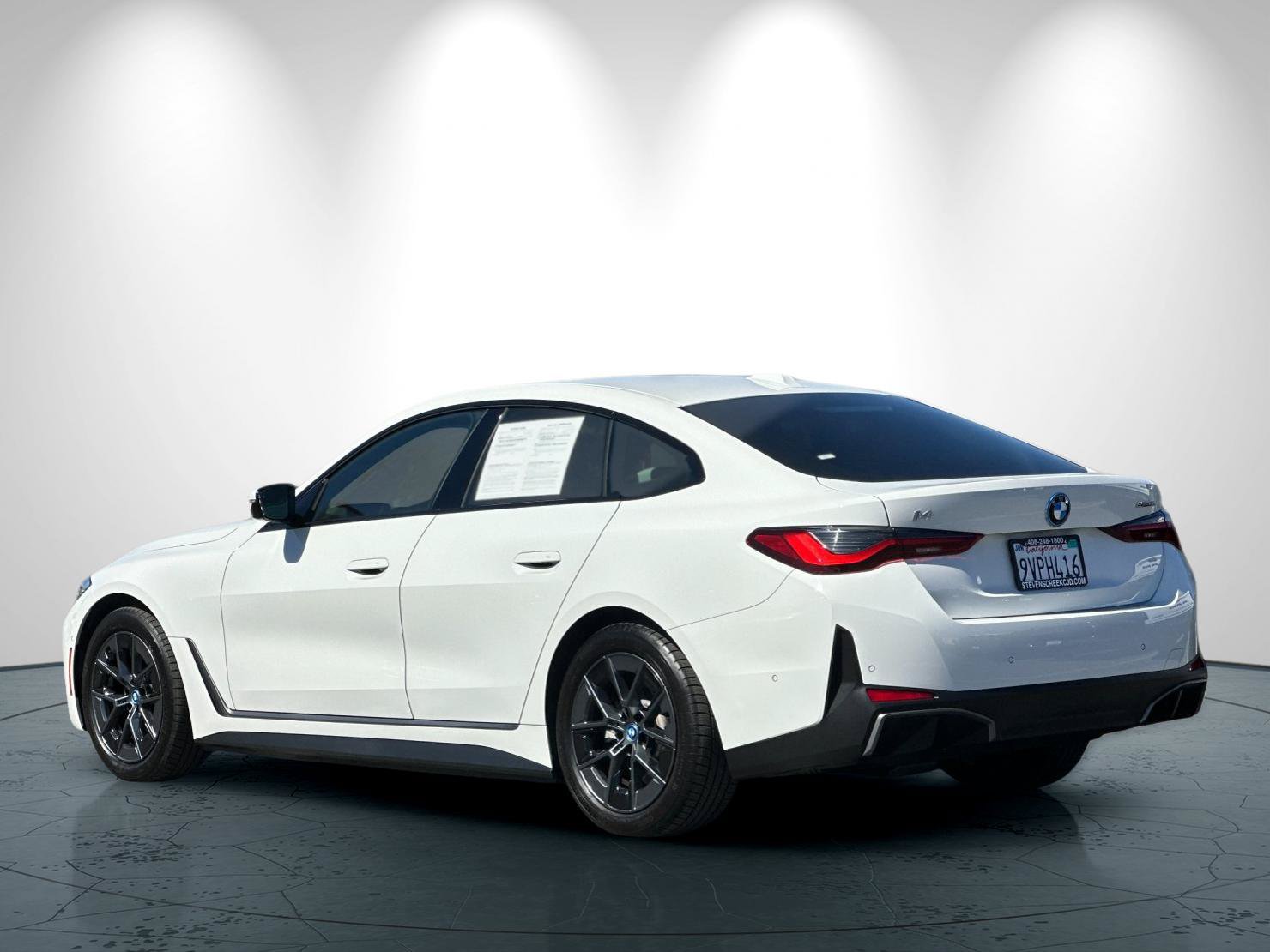 Used 2023 BMW i4 eDrive35 RWD image 6