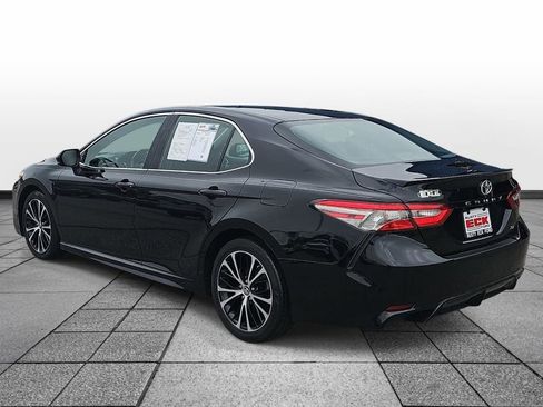 Used 2018 Toyota Camry SE w/ Protection Package (Q2) image 7