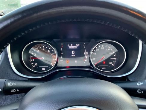Used 2021 Jeep Compass Sport w/ Cold Weather Group FWD image 25