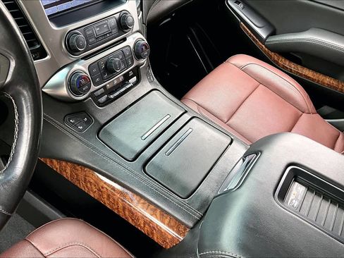 Used 2020 Chevrolet Tahoe Premier w/ Premier Plus Edition image 31