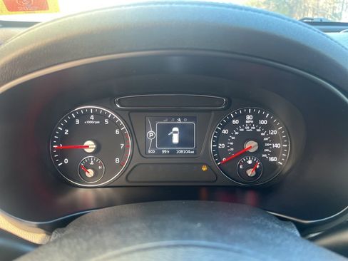 Used 2018 Kia Sorento LX image 28