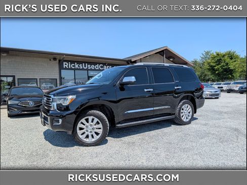 Used 2019 Toyota Sequoia Platinum AWD/4WD image 1