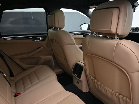 New 2026 Porsche Macan Turbo image 7