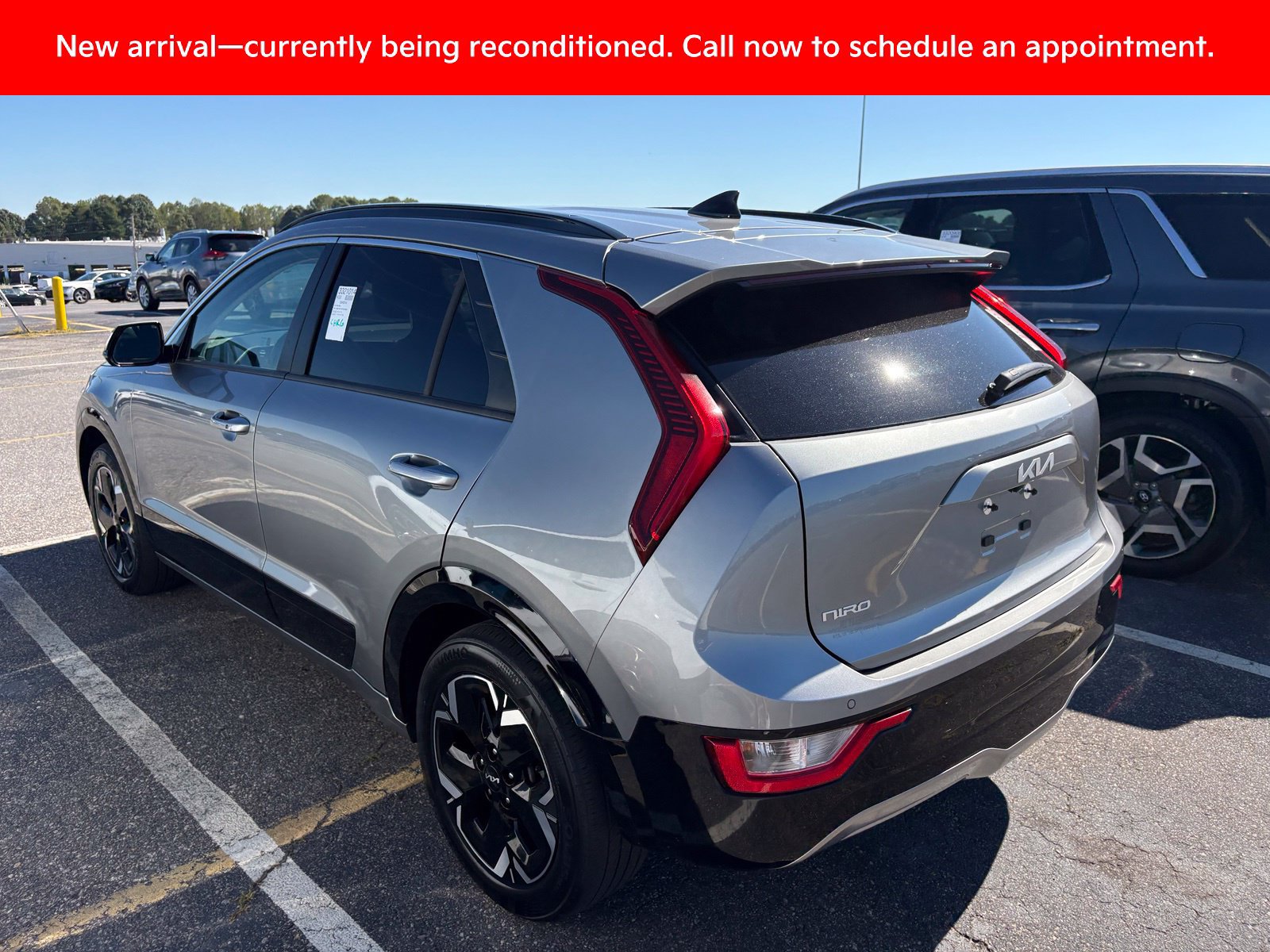 Used 2023 Kia Niro Wind w/ Wind Preserve Package FWD image 7
