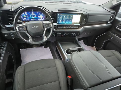 Used 2024 Chevrolet Silverado 2500 LT w/ Z71 Sport Edition image 15