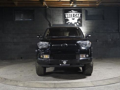Used 2013 Toyota 4Runner Limited image 3