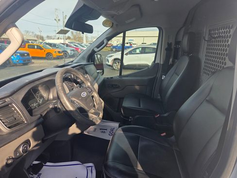 Used 2020 Ford Transit 250 Low Roof image 9